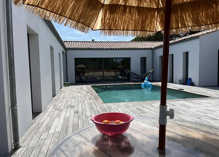 Dom wakacyjny D'oleron 5 Etoiles Avec Piscine