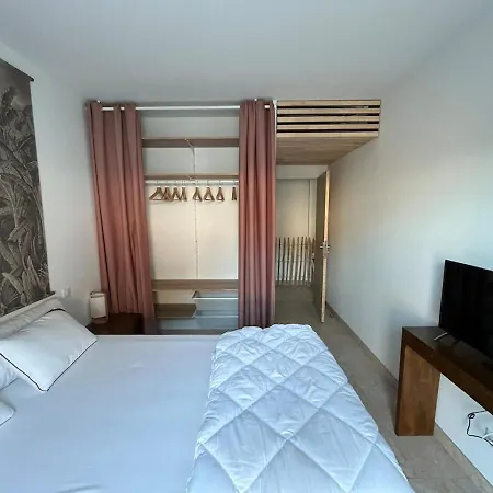 Hébergement de vacances D'oleron 5 Etoiles Avec Piscine *